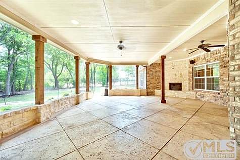 2nd image of 332 Terra Verde Ln