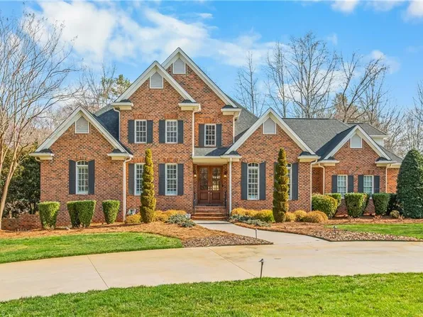 608 Oak Valley Blvd, Advance, NC 27006