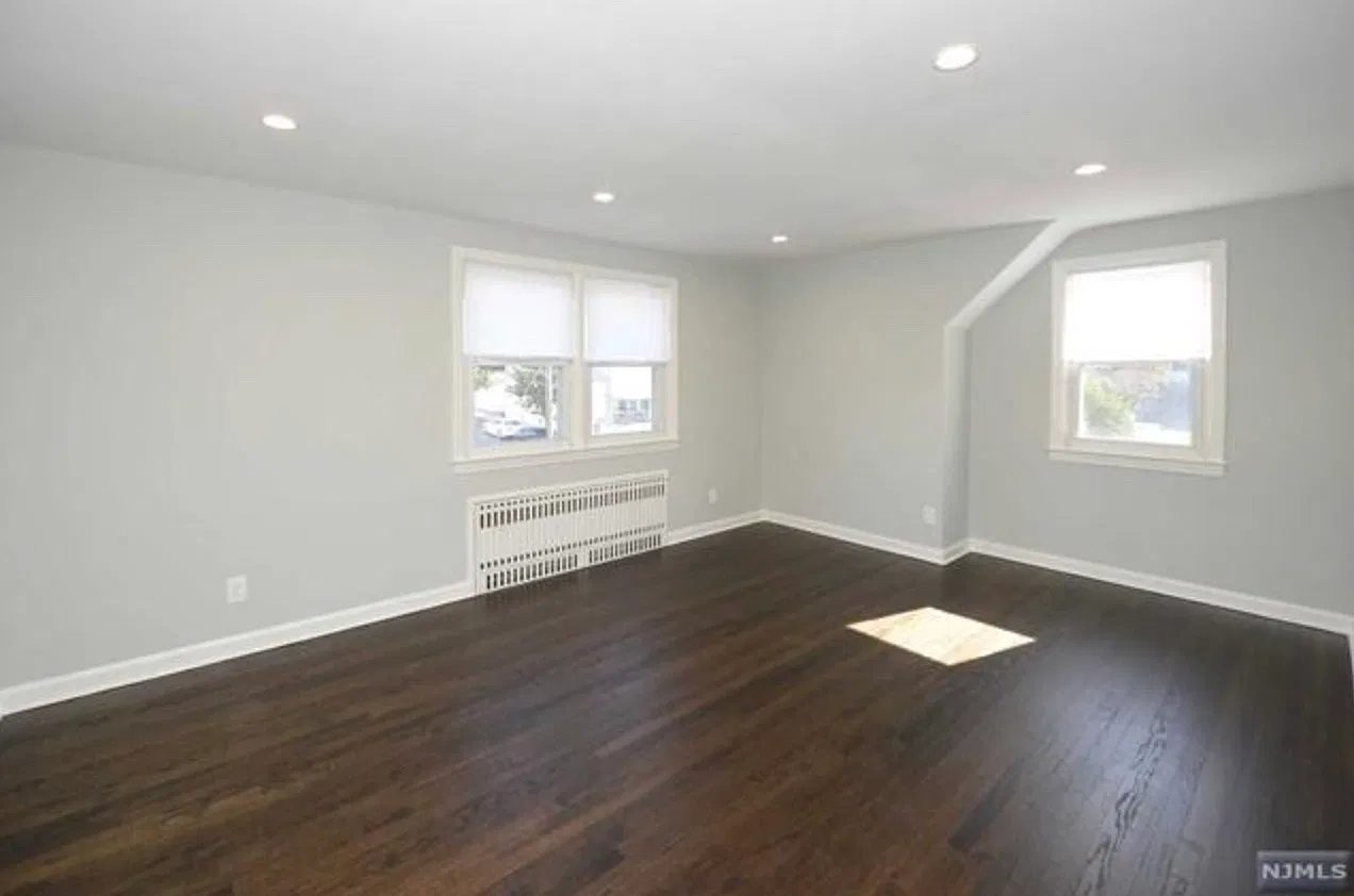 2 bed, $2,500 — Photo 1