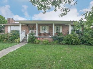 4140 Meadowlark Ln, Rockford, TN 37853