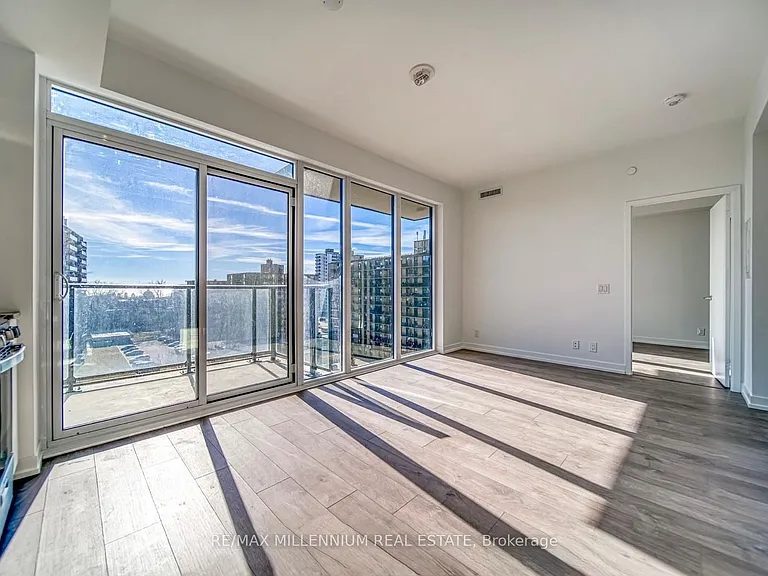 270 Dufferin St #606 — Photo 7