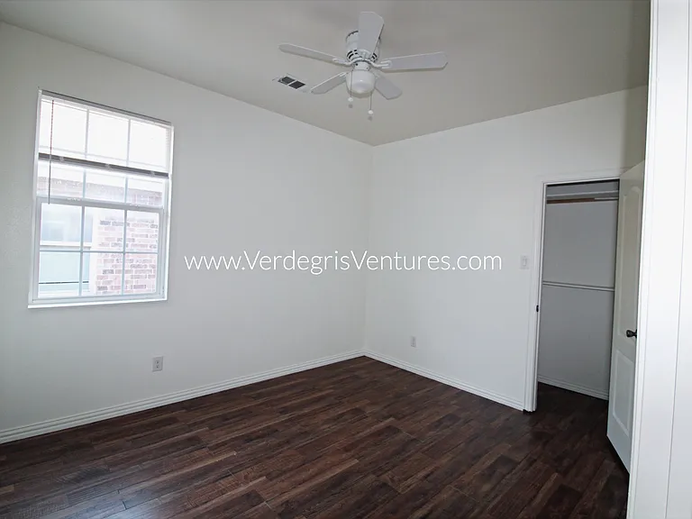 7609 Novella Dr — Photo 6
