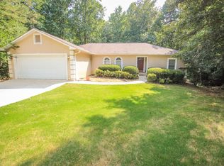 4413 Nohl Crest Ln, Flowery Branch, GA 30542