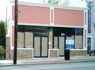 118 W Main St, Bay Shore, NY 11706