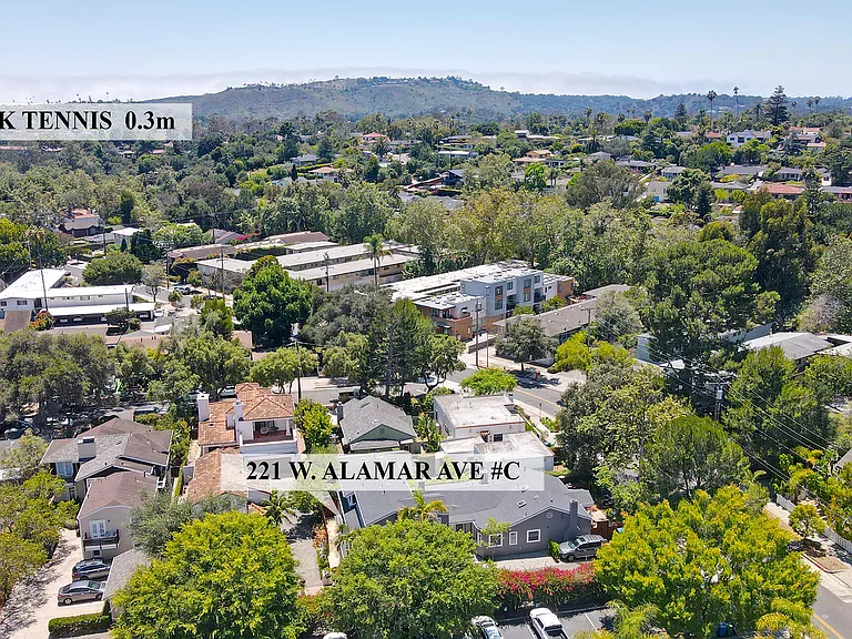 221 W Alamar Ave #C — Photo 17
