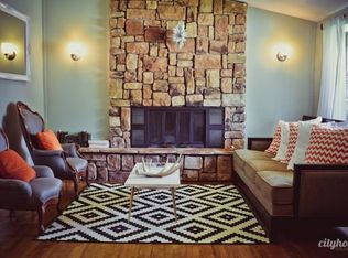 1590 E Fieldcrest Ln, Holladay, UT 84117