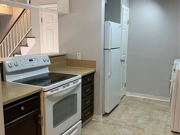 5th image of 311 Ivy Hill Ln #B-16