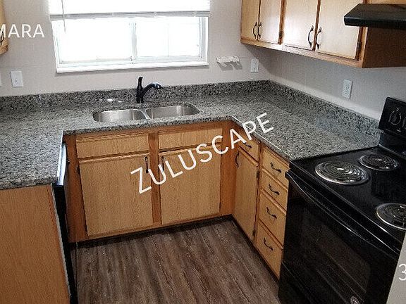 4th image of 4014 Tamara Way
