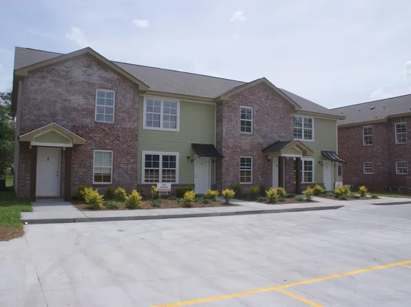 200 E Cherry Dr APT 2, Petal, MS 39465