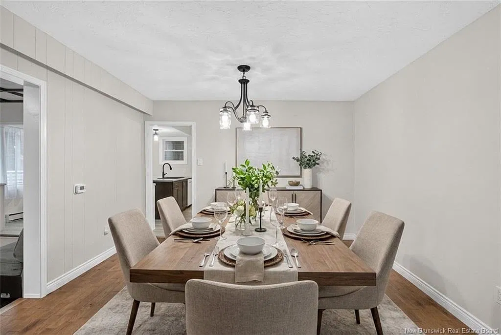 4 bed, 2.0 bath, 2780 sqft, $3,450 — Photo 4