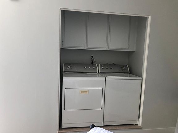 2nd image of 1412 N Crescent Heights Blvd APT 204