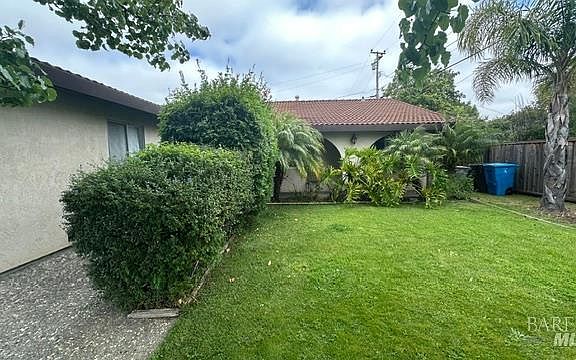 3rd image of 114 Shelley Drive