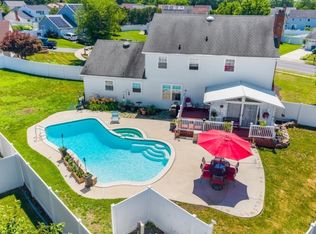 1 Dorado Ct, Clementon, NJ 08021