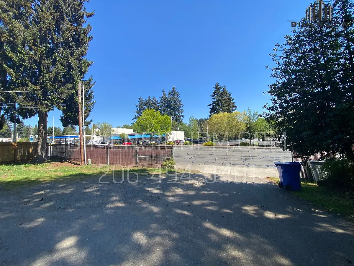Building Photo - 26313 116th Ave SE