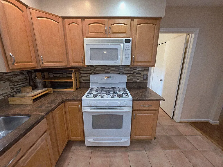8120 Paisley Pl — Photo 14