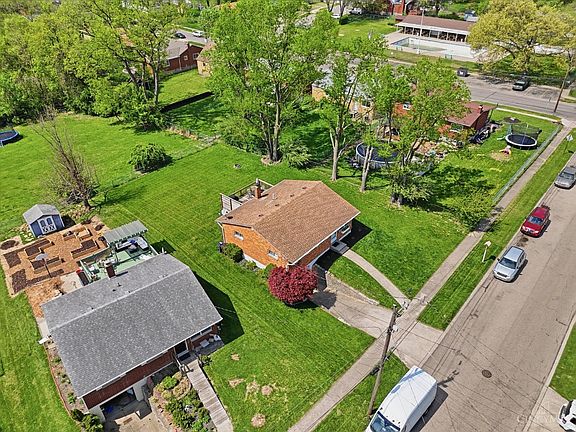3rd image of 3283 Harmony Ln
