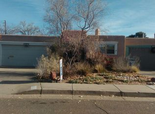 1421 San Carlos Rd SW, Albuquerque, NM 87104