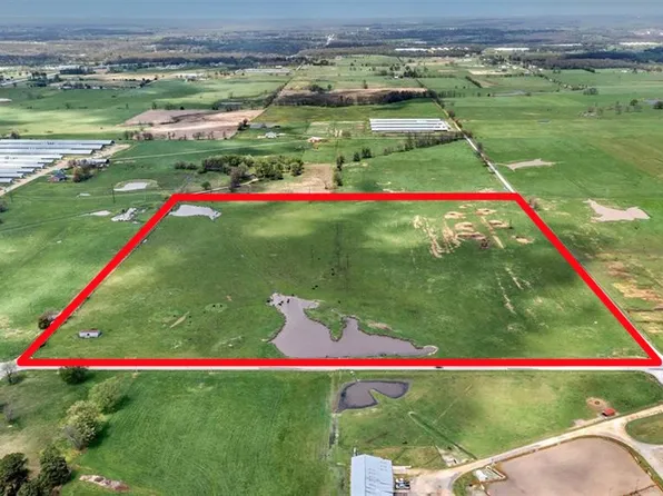 Bill Young Rd, Siloam Springs, AR 72761