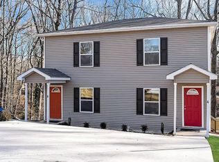 100 Parkstone Dr #B, Greenville, SC 29609