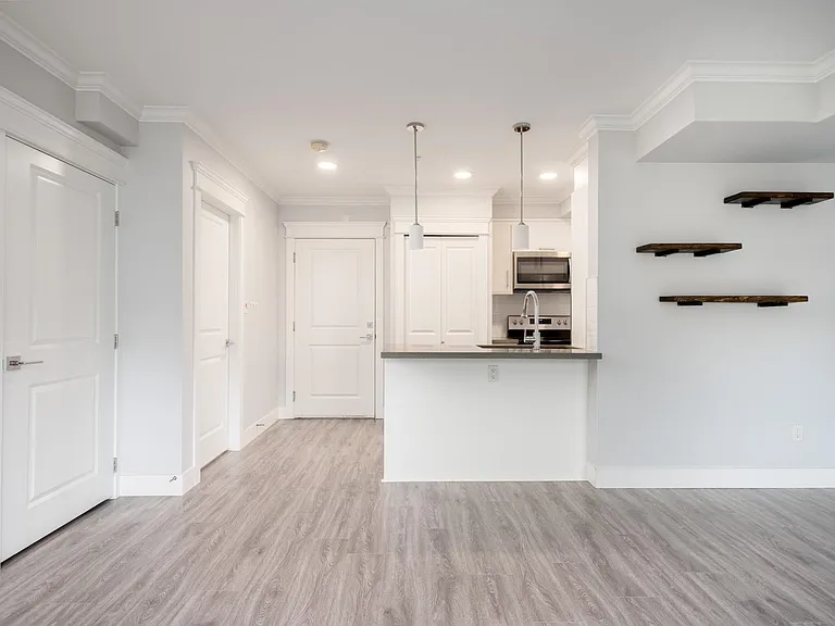 2229 Atkins Ave #104 — Photo 5