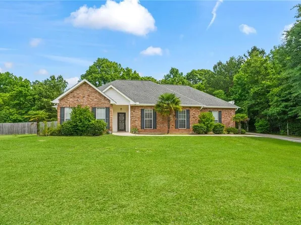 1953 Slash St, Franklinton, LA 70438