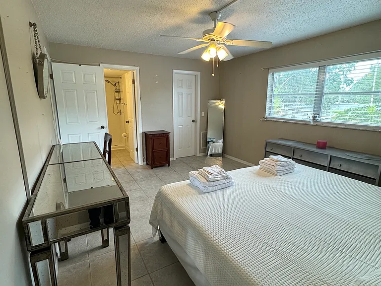 4050 4th St N #218 — Photo 5