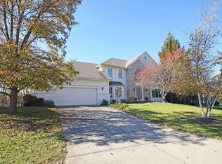 5072 Village Dr, Cincinnati, OH