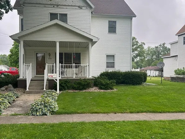 400 E Washington St, Le Roy, IL 61752