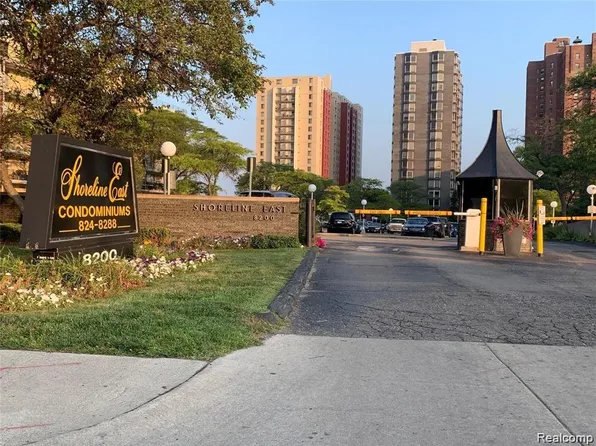 8200 E Jefferson Ave APT 1810, Detroit, MI 48214
