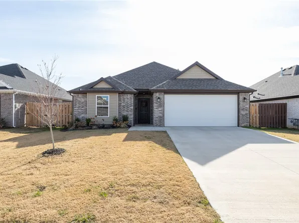 1105 Winifred Ave, Lowell, AR 72745