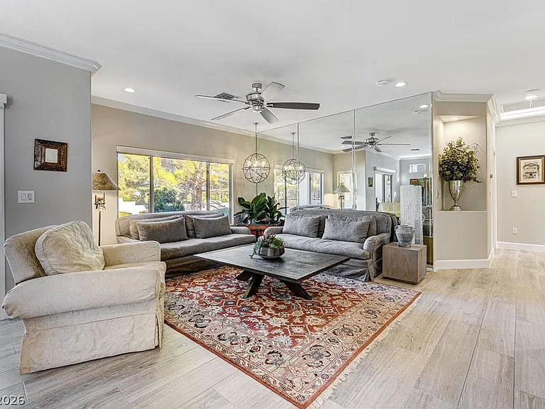 2913 Vista Butte Dr — Photo 8