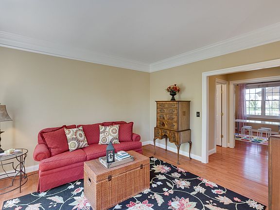 4th image of 5482 Sherman Oaks Ct