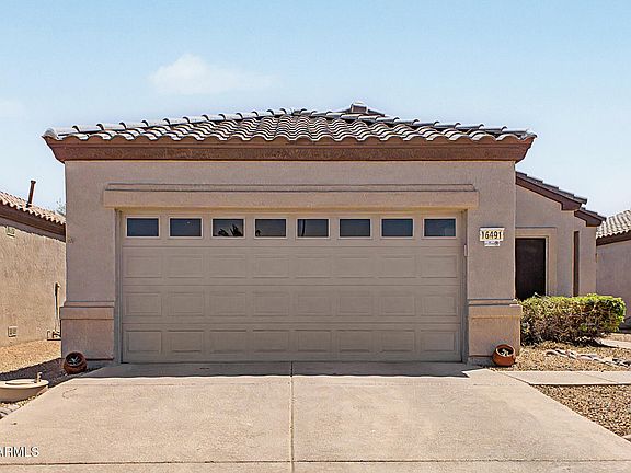 3rd image of 16491 W ROCK SPRINGS Lane