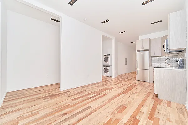 Rented by Keller Williams Realty Empire | media 19