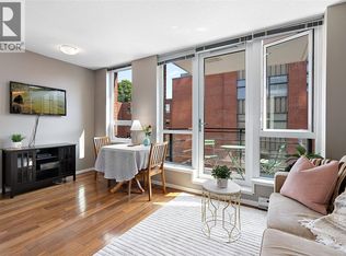 834 Johnson St #410, Victoria, BC