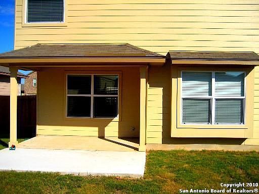 3rd image of 5827 Onyx Way