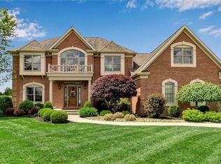 8895 Stonebriar Dr, Clarence Center, NY 14032