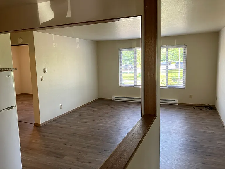 803 E Fir St #9 — Photo 2