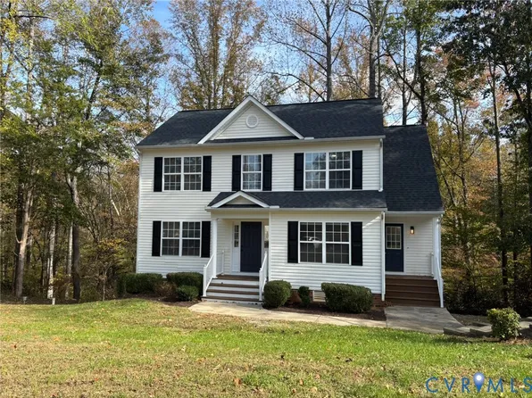 378 Oxford Ln, King William, VA 23086
