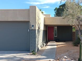 1669 Sunflower Ct N, Palm Springs, CA 92262
