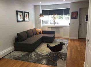 668 Maple St APT 1, Brooklyn, NY 11203