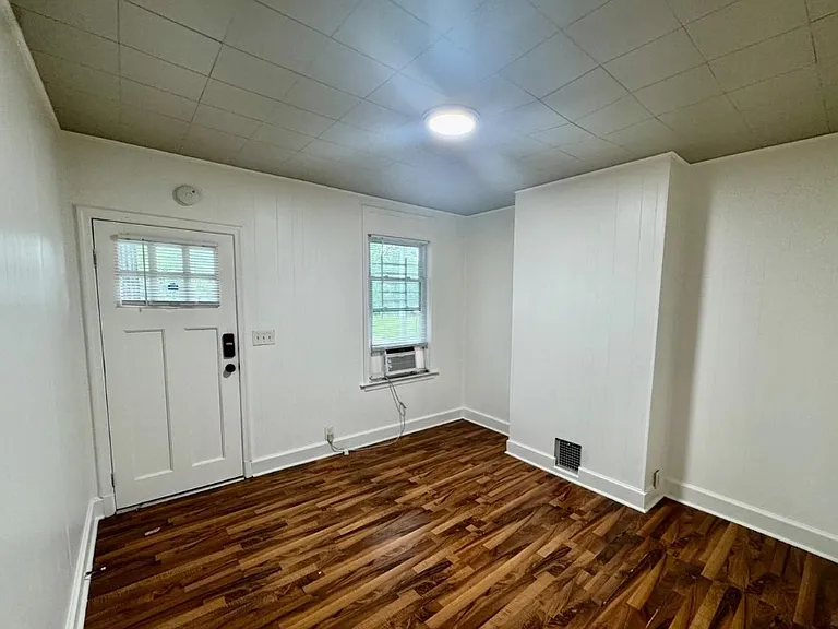 2863 W Lanvale St — Photo 3