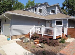 407 Chester Woods Ct, High Point, NC 27262