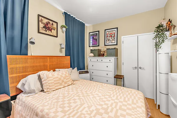 Rented by Compass | media 4
