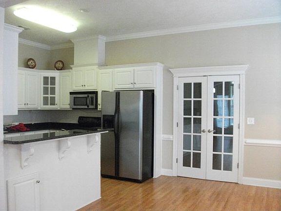 3rd image of 2428 River Birch Dr