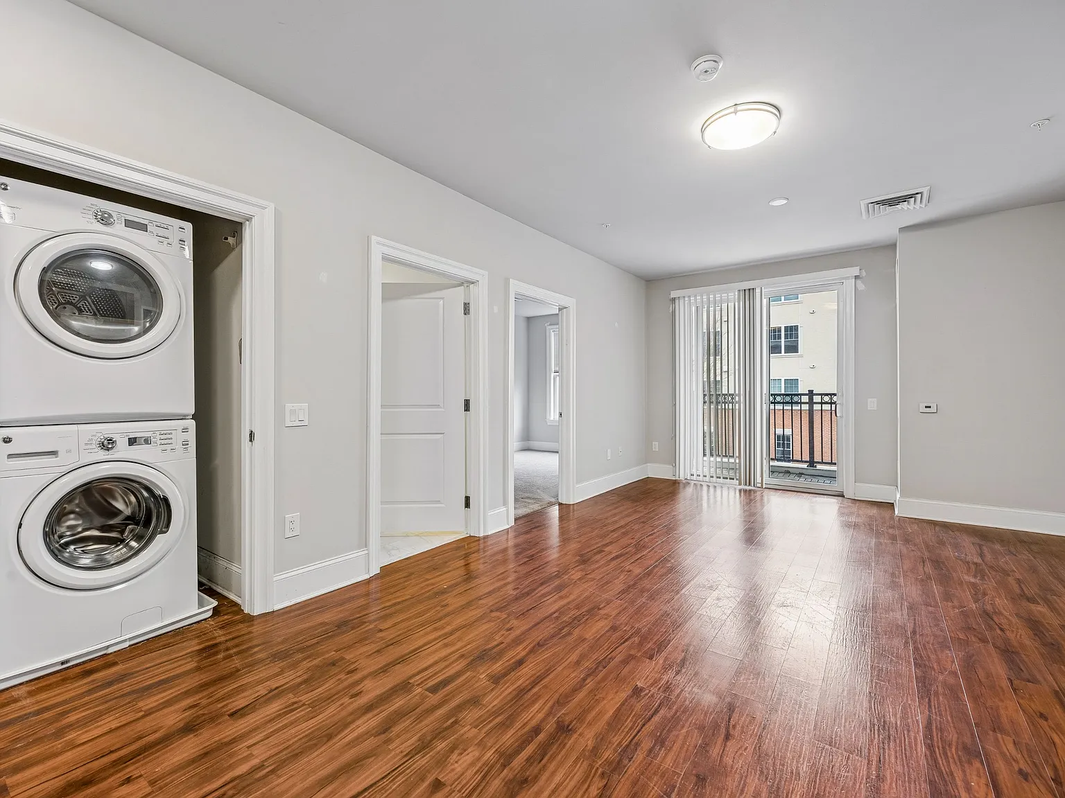 500 Garden Park Blvd Unit 545 — Photo 1