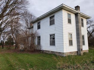 1033 Dildine Rd, Ionia, MI 48846