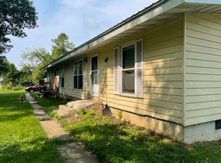 109 N Lemke St, Cecil, WI 54111