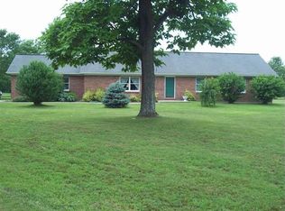 2696 Bethel New Richmond Rd, Bethel, OH 45106