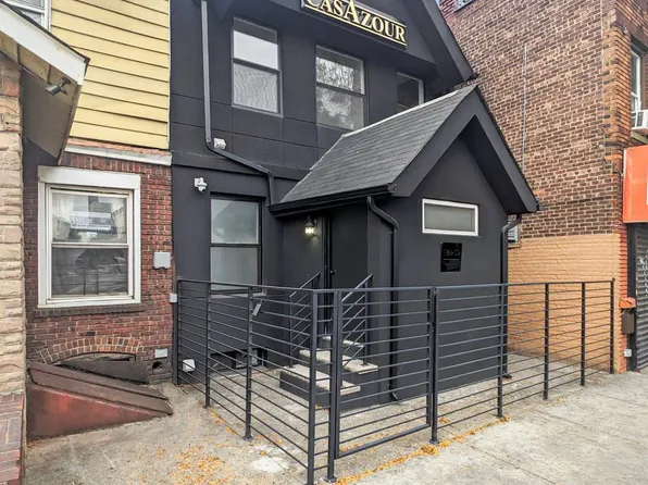 18409 Jamaica Ave, Hollis, NY 11423